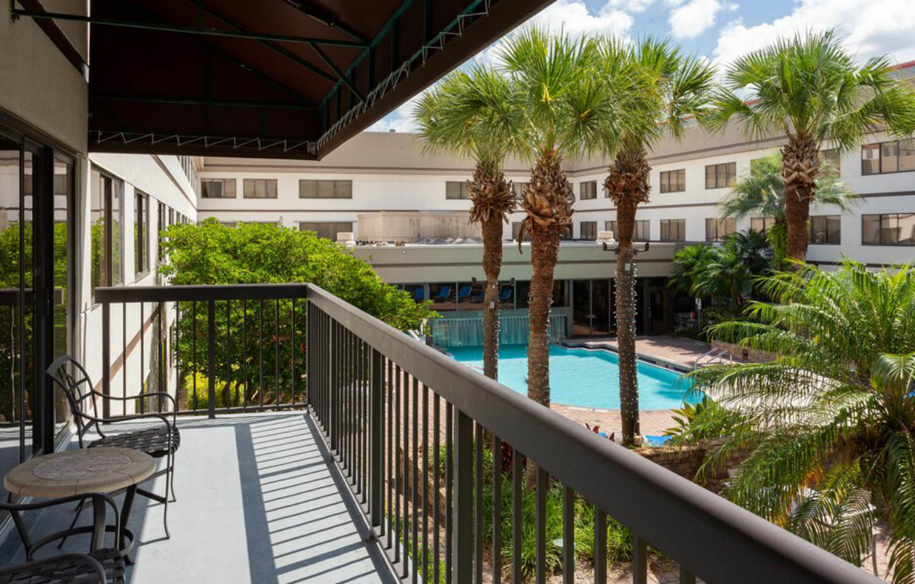 Sheraton Suites Orlando Airport Hotel Bagian luar foto